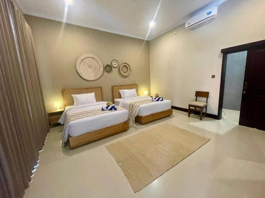 Stylish & Quiet Pool Villa *